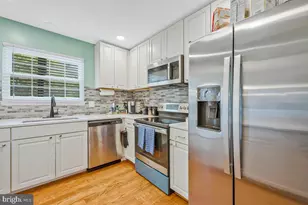 15811 Piller Ln, Bowie, MD 20716 - Photo 11