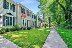 15811 Piller Ln, Bowie, MD 20716 - Photo 3
