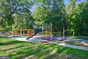 7800 Woodbourne Ave, Fort Washington, MD 20744 - Photo 23