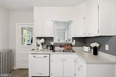 4810 Fox Street, College Park, MD 20740 - Photo 21