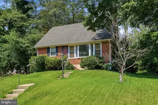 10500 Deakins Hall Dr, Adelphi, MD 20783 - Photo 3