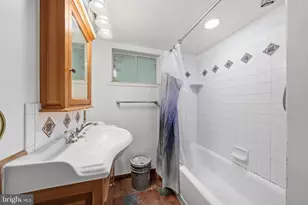 10500 Deakins Hall Dr, Adelphi, MD 20783 - Photo 31