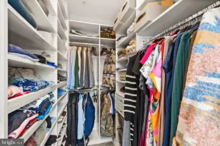 517 Overlook Park Dr, Oxon Hill, MD 20745 - Photo 21