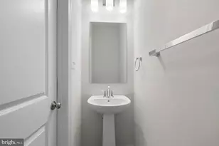 3564 Stella Blue Dr, Hyattsville, MD 20782 - Photo 11
