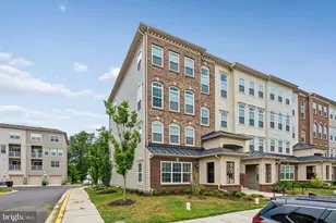 9625 Block St, Lanham, MD 20706 - Photo 3
