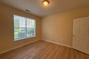 2805 Forest Run Dr, District Heights, MD 20747 - Photo 13