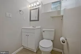 3917 Triton Ct, Temple Hills, MD 20748 - Photo 17