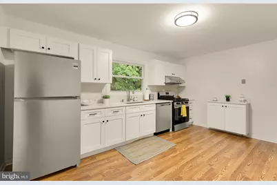 8513 Carrollton Parkway, Hyattsville, MD 20784 - Photo 17