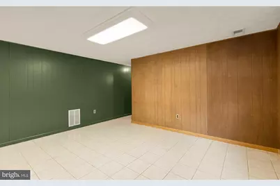 8513 Carrollton Parkway, Hyattsville, MD 20784 - Photo 33