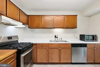 6012 Westchester Park Drive #102, College Park, MD 20740 - Photo 11