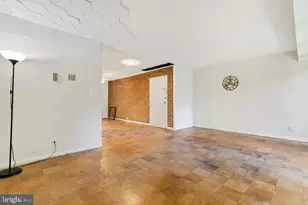 6012 Westchester Park Dr, College Park, MD 20740 - Photo 9