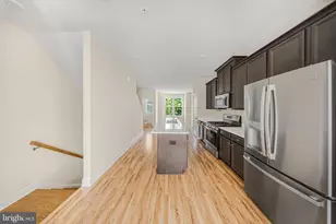 3525 Carnaby St, Hyattsville, MD 20782 - Photo 9