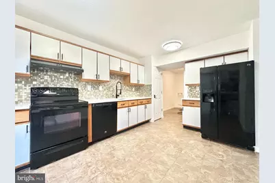 10531 Joyceton Drive, Upper Marlboro, MD 20774 - Photo 25
