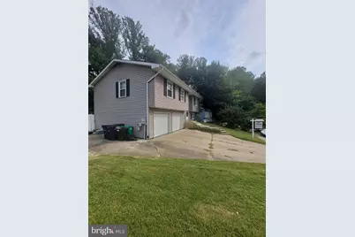 10306 Queen Elizabeth Drive, Upper Marlboro, MD 20772 - Photo 5