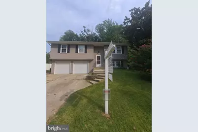 10306 Queen Elizabeth Drive, Upper Marlboro, MD 20772 - Photo 3