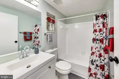 5405 Truoc Court, Oxon Hill, MD 20745 - Photo 13