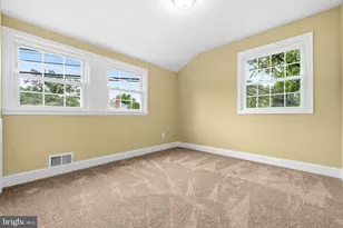 8300 Cathedral Ave, New Carrollton, MD 20784 - Photo 19