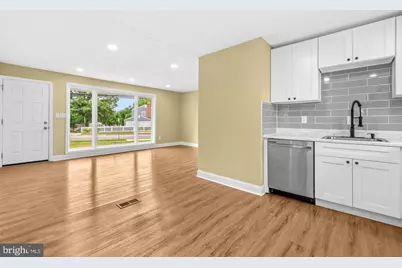 8300 Cathedral Avenue, New Carrollton, MD 20784 - Photo 11