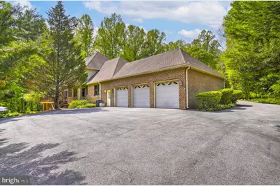 6004 Strathmore Way, Upper Marlboro, MD 20772 - Photo 17