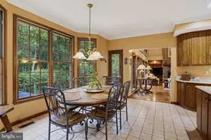 6004 Strathmore Way, Upper Marlboro, MD 20772 - Photo 27