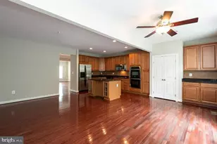 14628 Hawley Ln, Upper Marlboro, MD 20774 - Photo 9