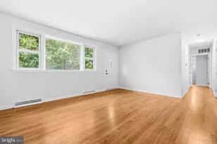 8618 Lantern Ln, Clinton, MD 20735 - Photo 11