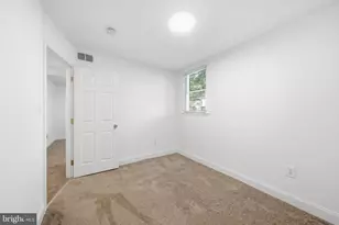 5202 Kenesaw St, College Park, MD 20740 - Photo 35