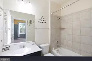 9205 Glenarden Pkwy, Lanham, MD 20706 - Photo 27