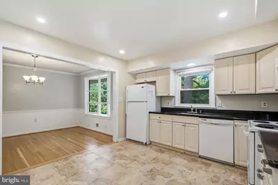 9017 Saint Andrews Place, College Park, MD 20740 - Photo 15