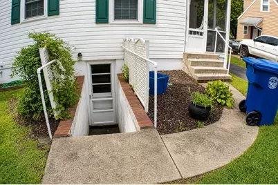 4502 Maple Road, Suitland, MD 20746 - Photo 35