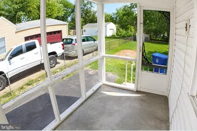 4502 Maple Road, Suitland, MD 20746 - Photo 37