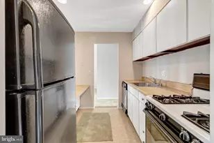 515 Wilson Bridge Dr, Oxon Hill, MD 20745 - Photo 7