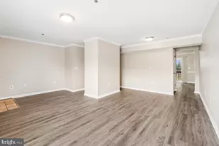 5816 N Holly Springs Dr, Capitol Heights, MD 20743 - Photo 7