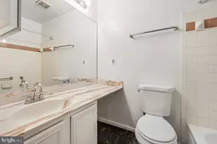5816 N Holly Springs Dr, Capitol Heights, MD 20743 - Photo 23