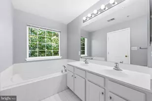 15409 Bennetts Run Ct, Brandywine, MD 20613 - Photo 17