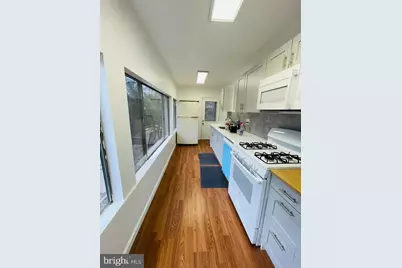 9066 Baltimore Avenue, College Park, MD 20740 - Photo 13