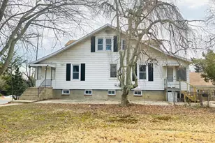 9066 Baltimore Ave, College Park, MD 20740 - Photo 47