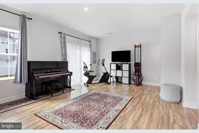 10851 Foxtrot Circle, Upper Marlboro, MD 20772 - Photo 27