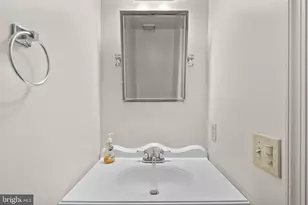3811 Ernst Dr, Bowie, MD 20716 - Photo 15