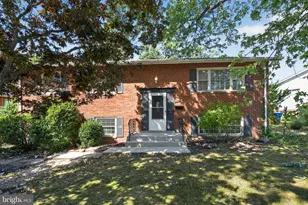 1917 Glendora Dr, District Heights, MD 20747 - Photo 1