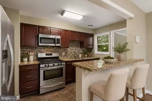 7632 W Park Dr, Hyattsville, MD 20783 - Photo 11