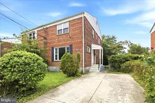 7632 W Park Dr, Hyattsville, MD 20783 - Photo 1