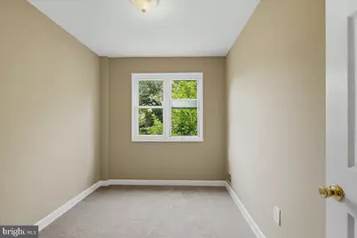 7632 W Park Drive, Hyattsville, MD 20783 - Photo 11