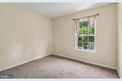 6233 E Hil Mar Circle, District Heights, MD 20747 - Photo 25