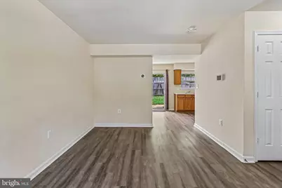 6233 E Hil Mar Circle, District Heights, MD 20747 - Photo 11