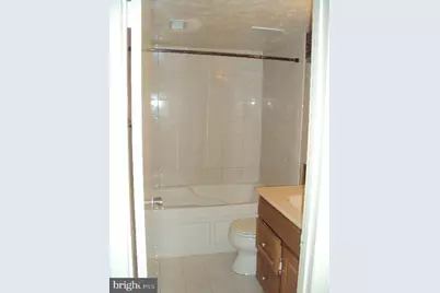 7814 Hanover Parkway #304, Greenbelt, MD 20770 - Photo 9