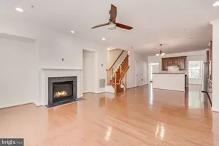 5214 Lynns Retreat Dr, Bowie, MD 20720 - Photo 13