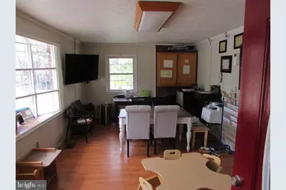 7310 Central Avenue, Capitol Heights, MD 20743 - Photo 9
