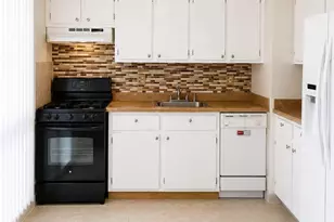 7973 Riggs Rd, Hyattsville, MD 20783 - Photo 7