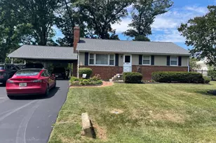 11814 N Lincoln Ave, Beltsville, MD 20705 - Photo 1